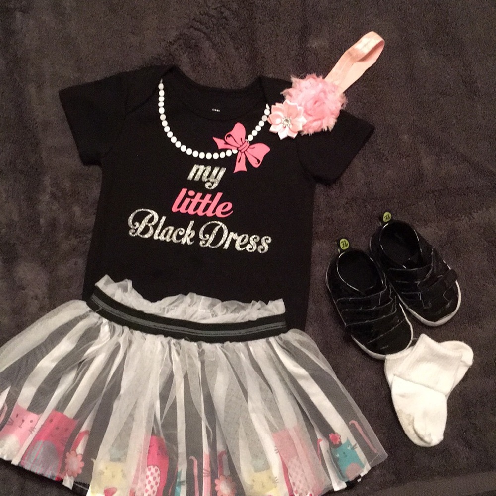 Infant outfit “little black dress”